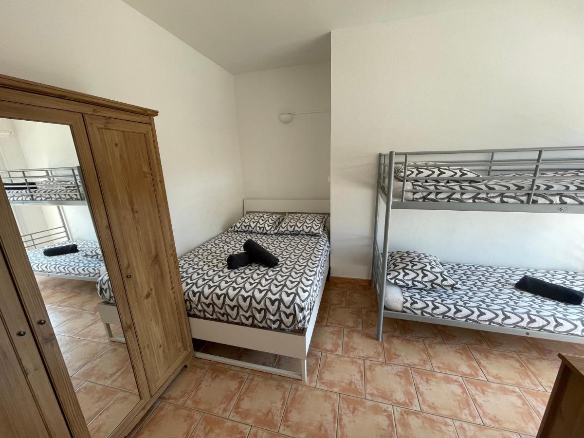 Residence San Paolisa 耶尔 外观 照片