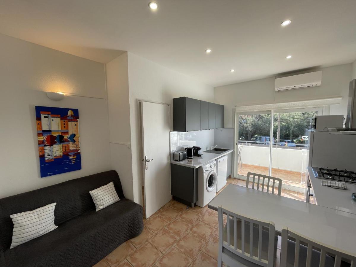 Residence San Paolisa 耶尔 外观 照片