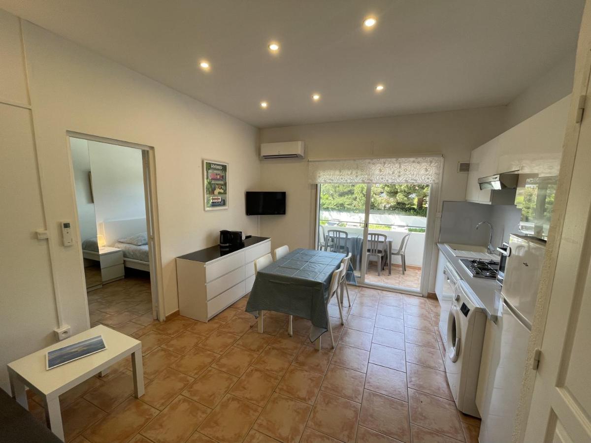 Residence San Paolisa 耶尔 外观 照片